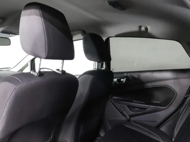 Ford Fiesta, Mk6 Рестайлинг — фото 8