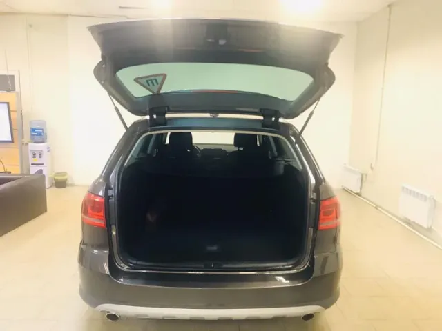 Volkswagen Passat — фото 7