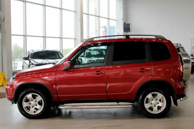 Chevrolet Niva, I Рестайлинг — фото 3