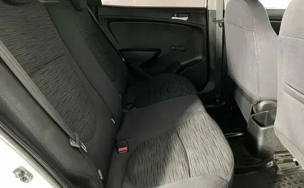Hyundai Solaris, I Рестайлинг — фото 9