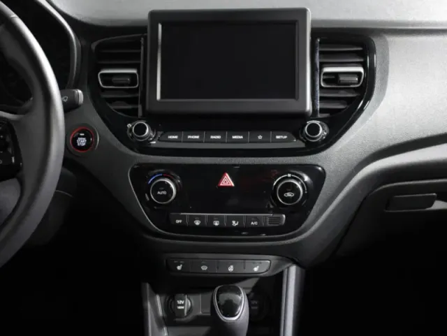 Hyundai Solaris, II Рестайлинг — фото 15