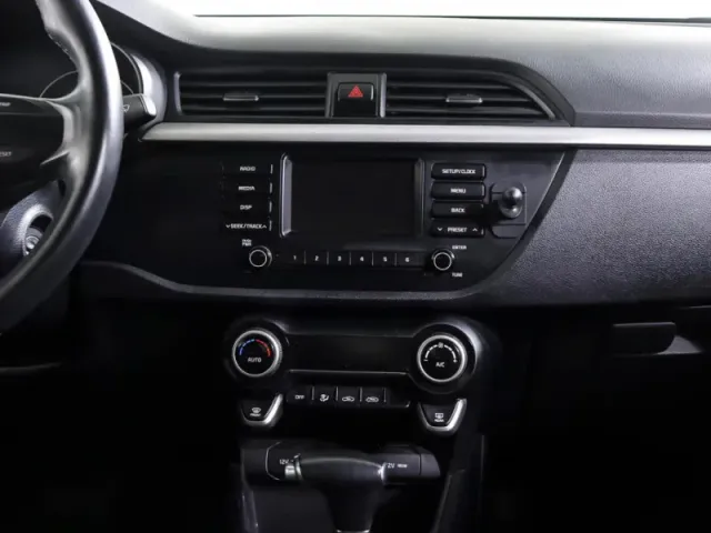 Kia Rio, IV — фото 18