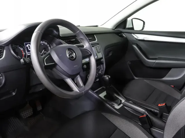 Skoda Octavia, III (A7) Рестайлинг — фото 15
