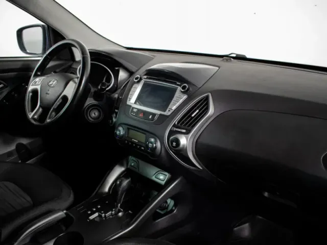 Hyundai ix35, I Рестайлинг — фото 7