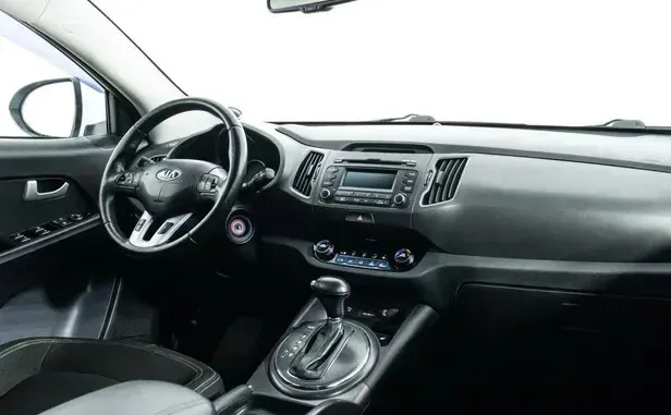 Kia Sportage, III — фото 7