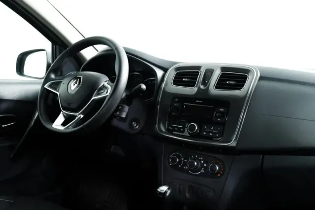 Renault Logan, II Рестайлинг — фото 11