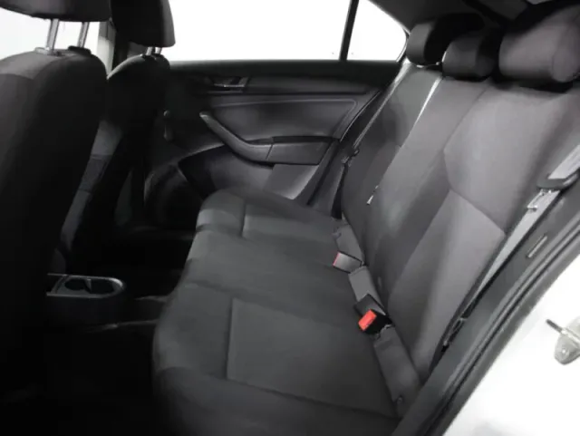 Skoda Rapid, I Рестайлинг — фото 10