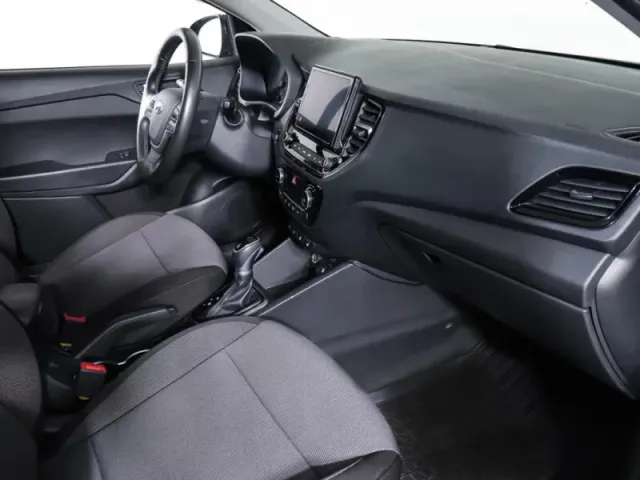 Hyundai Solaris, II Рестайлинг — фото 11