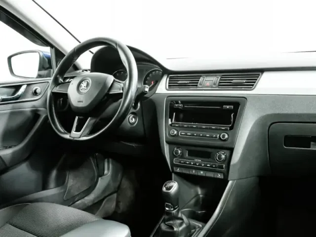 Skoda Rapid, I — фото 9