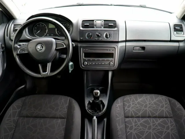Skoda Fabia, II — фото 4
