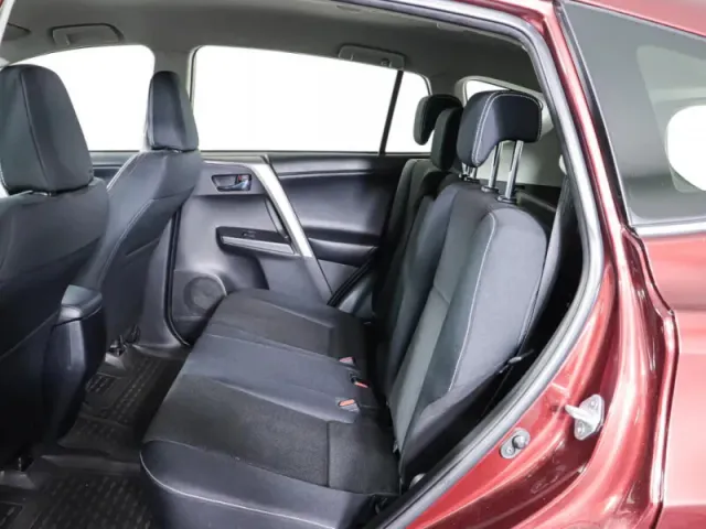 Toyota RAV4, IV (XA40) Рестайлинг — фото 15