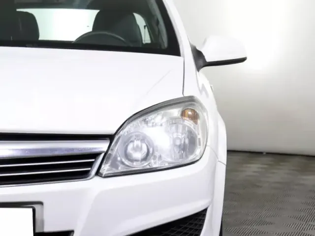 Opel Astra, H Рестайлинг — фото 9