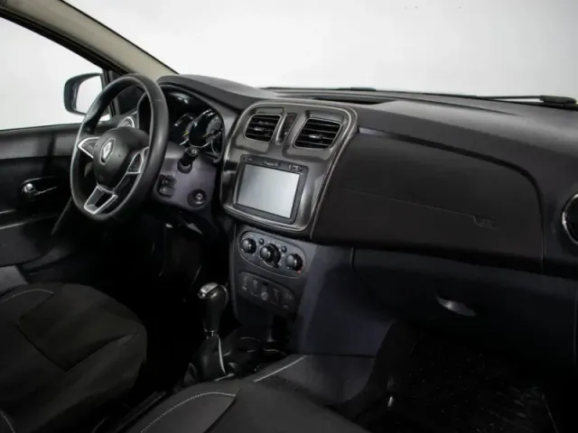 Renault Logan, II Рестайлинг — фото 13
