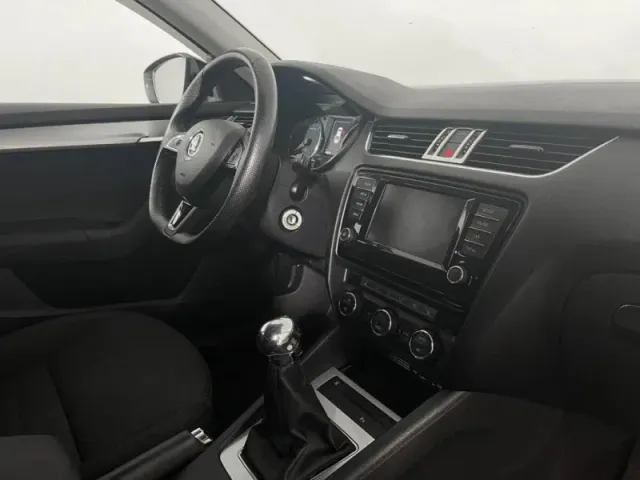 Skoda Octavia, III (A7) — фото 7