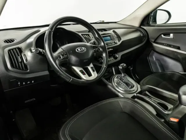 Kia Sportage, III — фото 12
