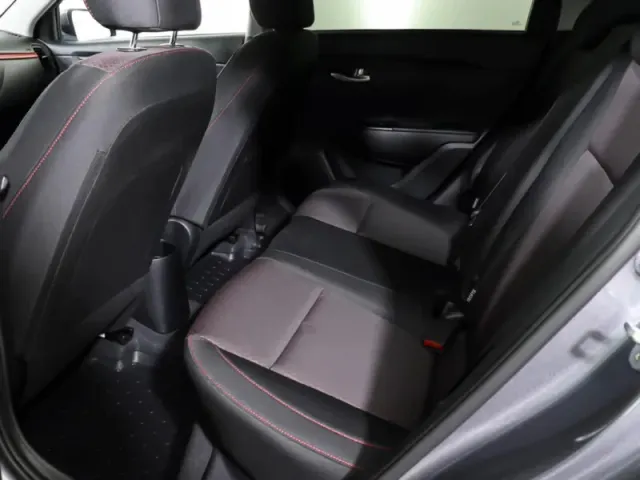 Kia Rio, IV Рестайлинг — фото 11