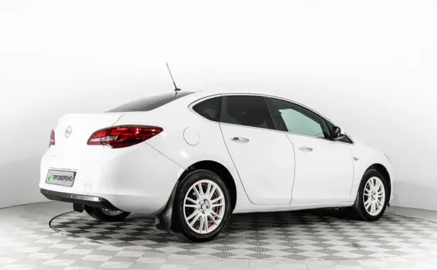 Opel Astra, J Рестайлинг — фото 2
