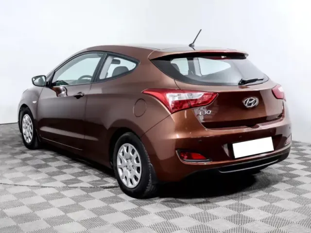 Hyundai i30, II — фото 2