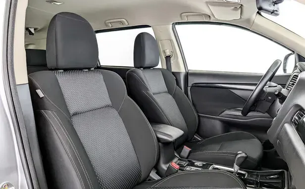 Mitsubishi Outlander, III Рестайлинг 3 — фото 12