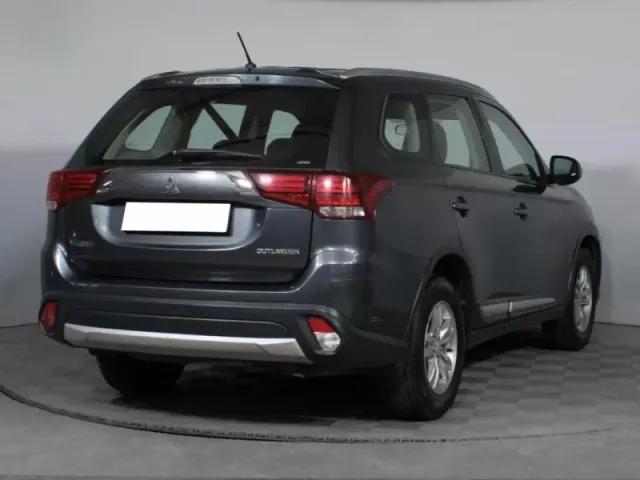 Mitsubishi Outlander, III Рестайлинг 2 — фото 4