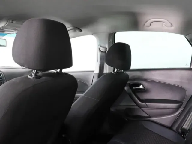 Volkswagen Polo, V Рестайлинг — фото 13