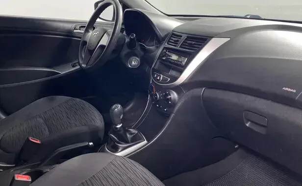 Hyundai Solaris, I Рестайлинг — фото 6