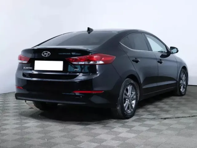 Hyundai Elantra, VI (AD) — фото 4