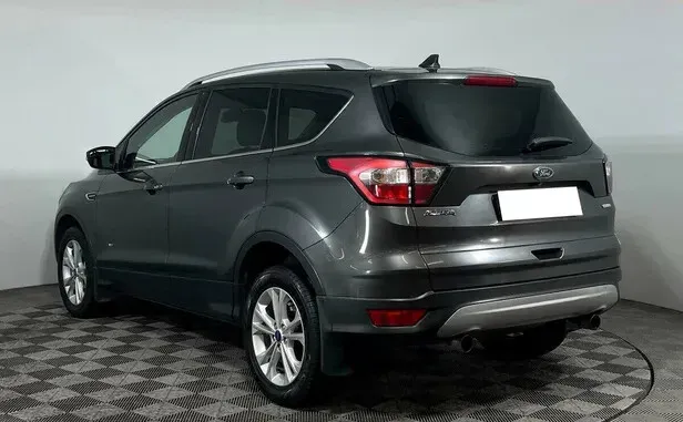 Ford Kuga, II Рестайлинг — фото 4