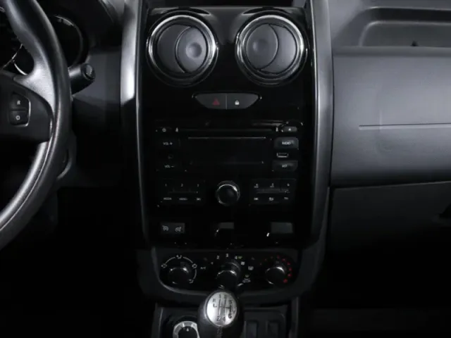 Renault Duster, I Рестайлинг — фото 14