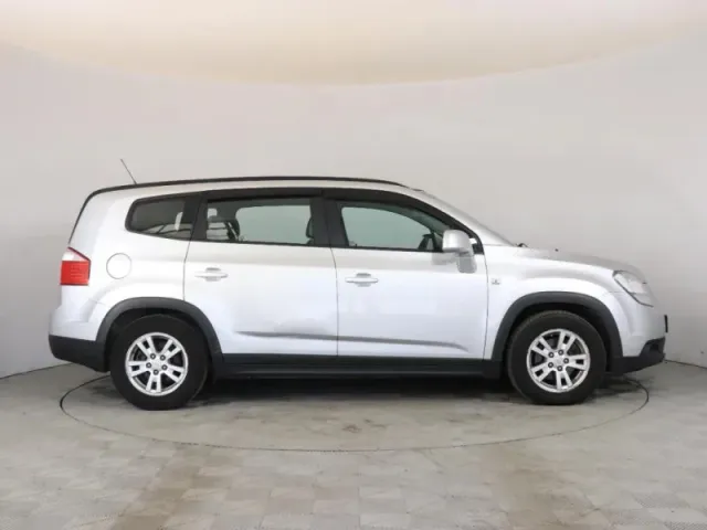 Chevrolet Orlando — фото 4