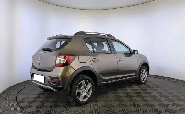 Renault Sandero, II Рестайлинг — фото 2