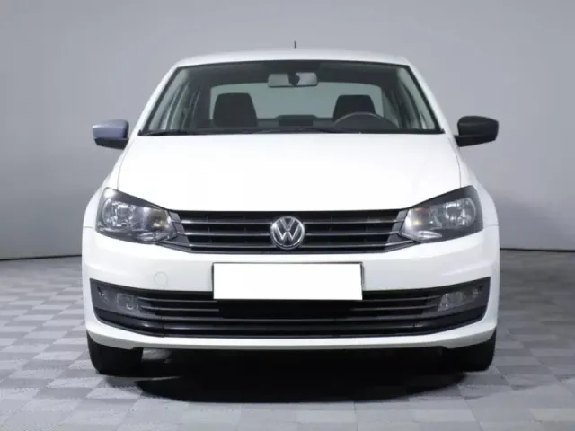 Volkswagen Polo, V Рестайлинг — фото 2