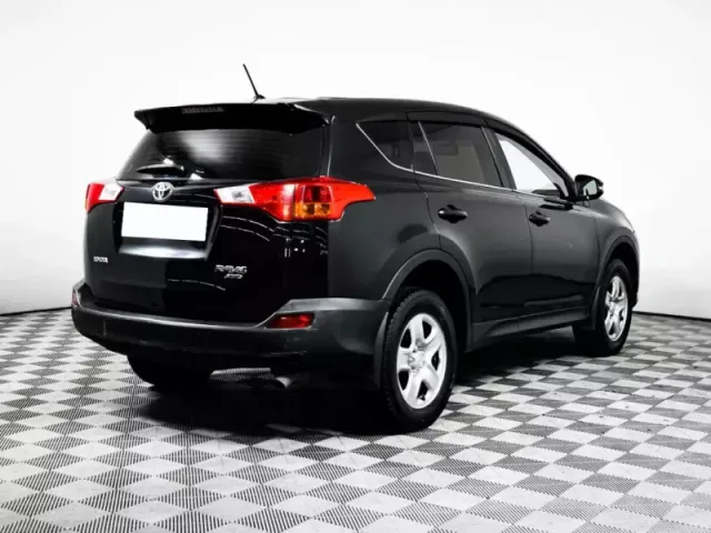 Toyota RAV4, IV (XA40) — фото 4