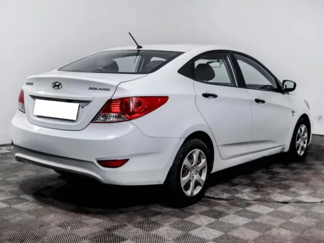 Hyundai Solaris, I — фото 4