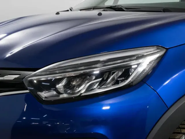 Renault Kaptur, I Рестайлинг — фото 9
