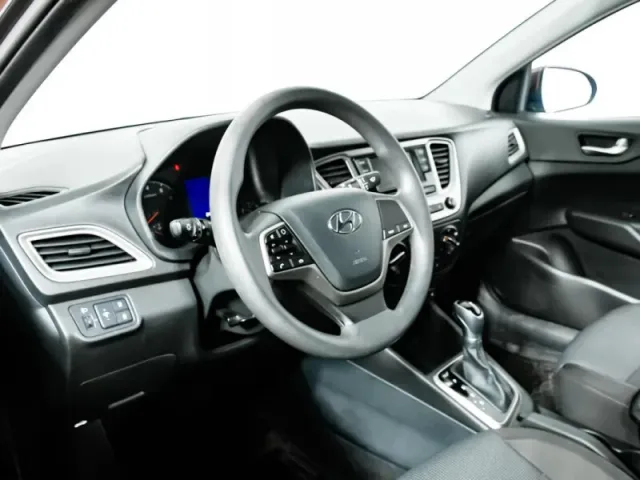Hyundai Solaris, II Рестайлинг — фото 12