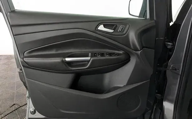Ford Kuga, II Рестайлинг — фото 13