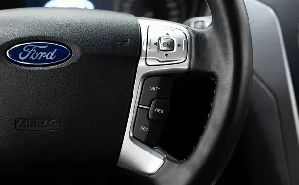 Ford Mondeo, IV Рестайлинг — фото 10