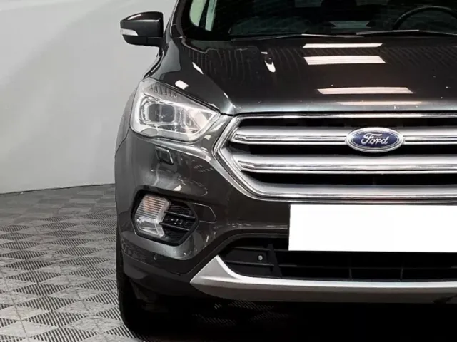 Ford Kuga, II Рестайлинг — фото 9