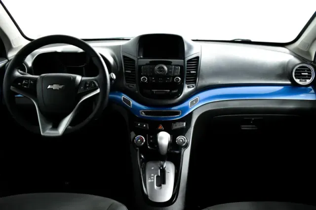 Chevrolet Orlando — фото 11