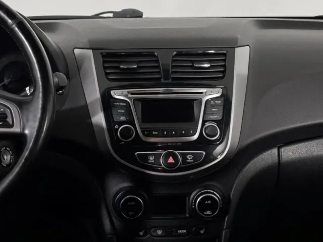 Hyundai Solaris, I Рестайлинг — фото 10