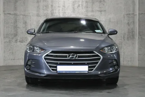 Hyundai Elantra, VI — фото 1