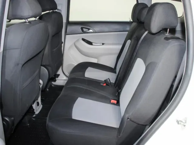 Chevrolet Orlando — фото 8