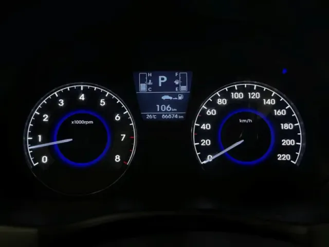 Hyundai Solaris, I Рестайлинг — фото 9