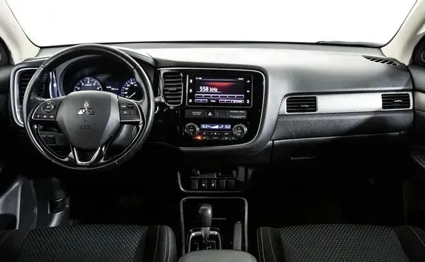 Mitsubishi Outlander, III Рестайлинг 2 — фото 5
