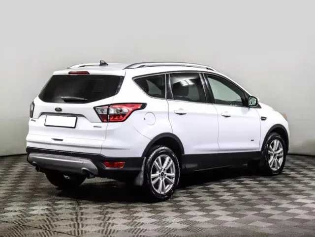Ford Kuga, II Рестайлинг — фото 5