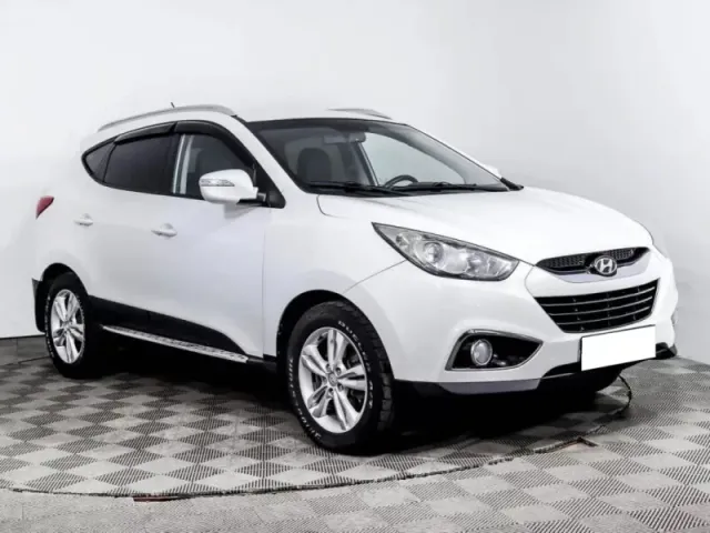 Hyundai ix35, I — фото 3