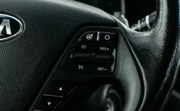 Kia Ceed, II Рестайлинг — фото 10