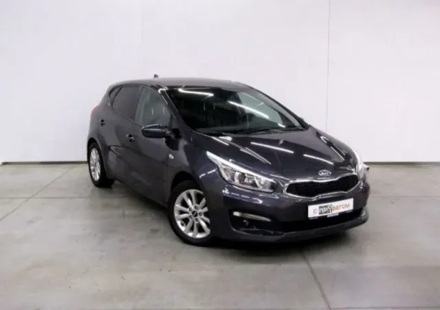 Kia Ceed, II Рестайлинг — фото 2