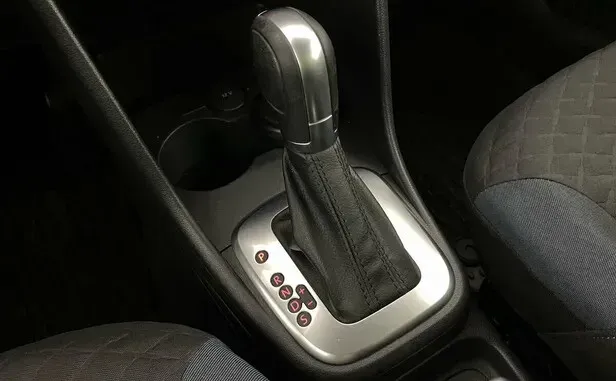 Volkswagen Polo, V Рестайлинг — фото 7
